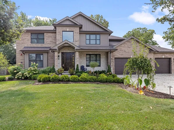 1162 Sycamore Dr, Lake Zurich, IL 60047