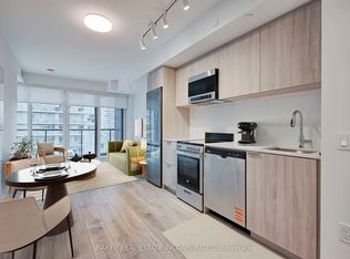 223 Redpath Ave #702, Toronto, ON M4P 0E8
