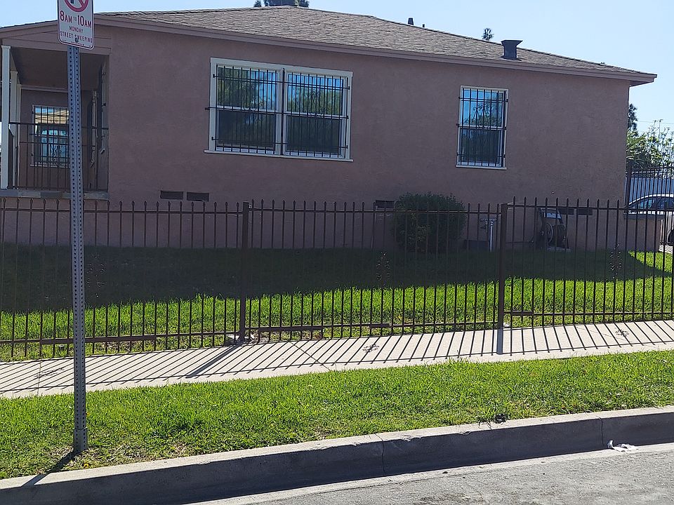 1st image of 9520 S Manhattan Pl