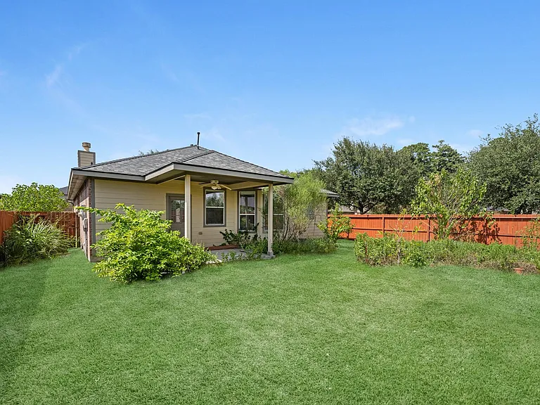 1922 Vale Haven Dr — Photo 24