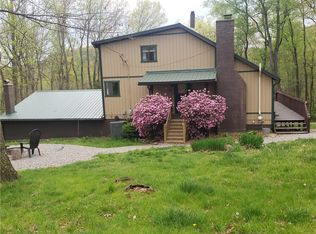 135 Ikeytown Ln, Parker, PA 16049