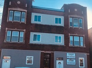 4411 W Montrose Ave APT 1, Chicago, IL 60641