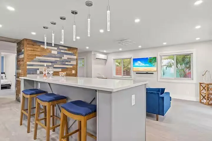 322 NW 4th Ave — Photo 11