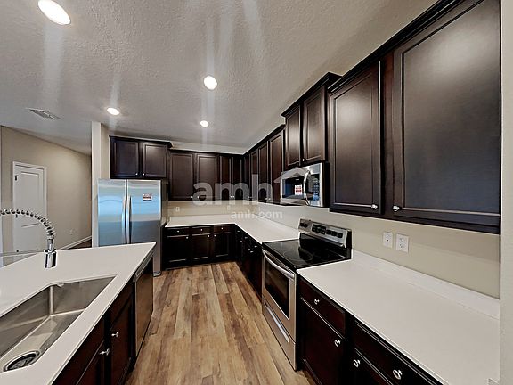 3rd image of 244 Hemlock Point