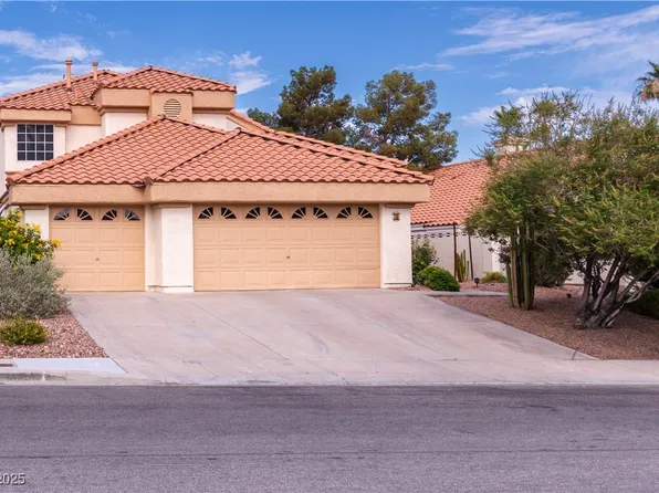 7 Barton Spring Cir, Henderson, NV 89074