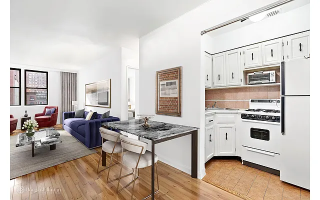 Sold by Douglas Elliman | media 15