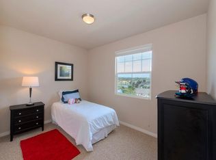 2448 Corte Azul, Carlsbad, CA 92009