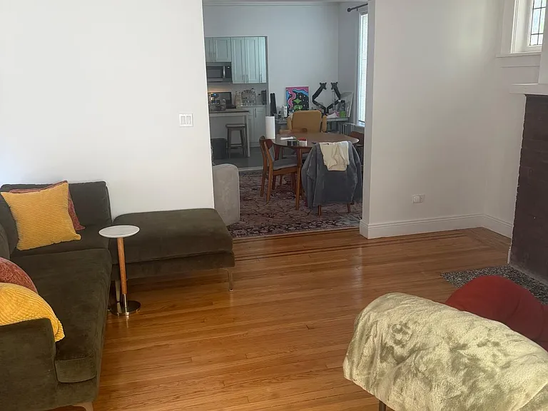 36 Courter Ave #1A — Photo 6