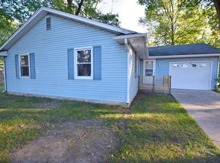102 E Woodland Dr, Pendleton, IN 46064