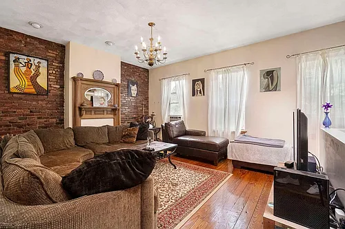 67-3 Baldwin St #673 Photo 1