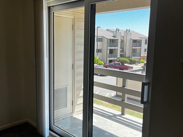 479 Wright St #203 — Photo 5