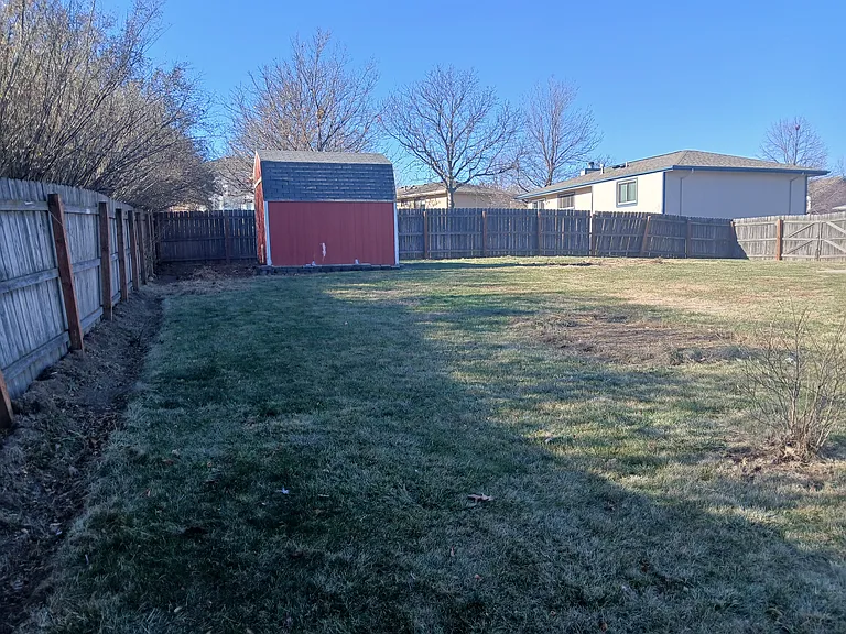 7947 Twin Oaks Rd — Photo 23