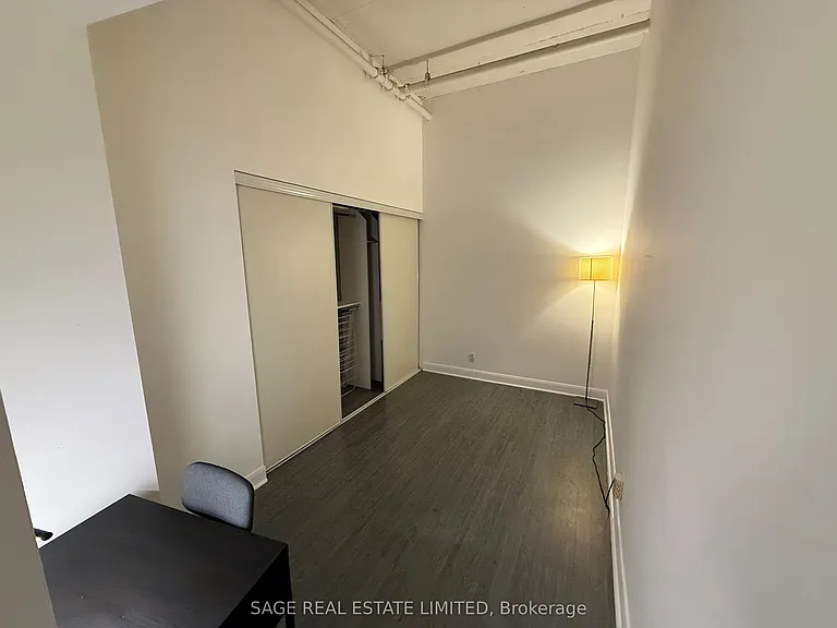 700 King St W #LPH04 — Photo 6