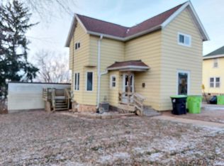 529 N German St, Mayville, WI 53050