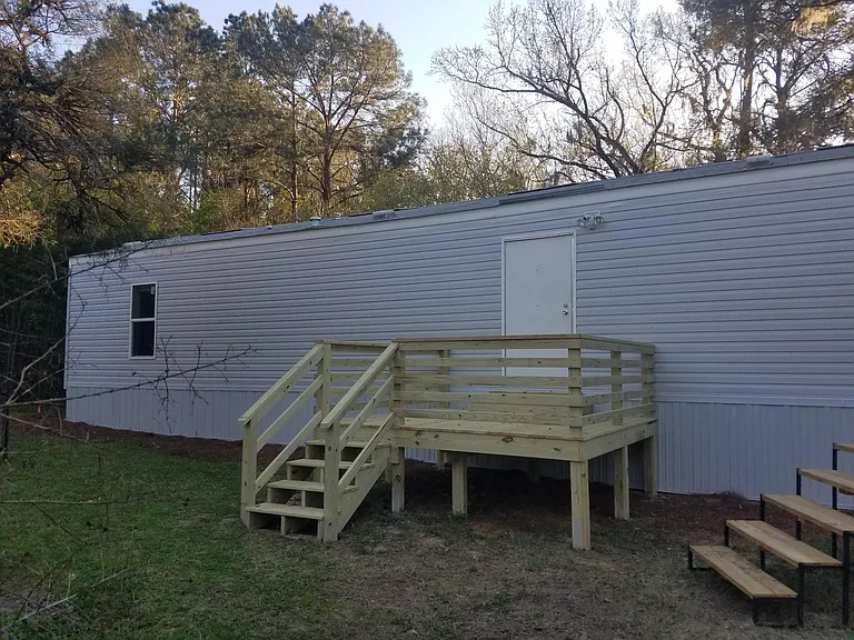 85 Reba Blvd — Photo 1