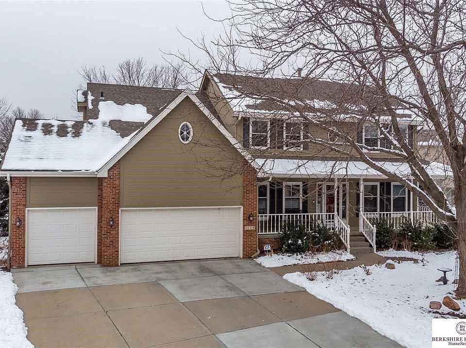 1st image of 5009 S 173rd Cir
