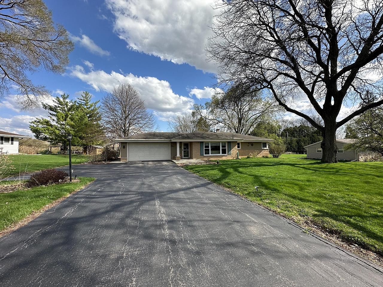 S65W13805 Sherwood CIRCLE, Muskego, WI 53150 Zillow
