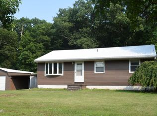 70 Shamp Rd, Lamar, PA 17751