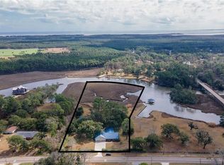 15025 Bellingrath Rd, Coden, AL 36523