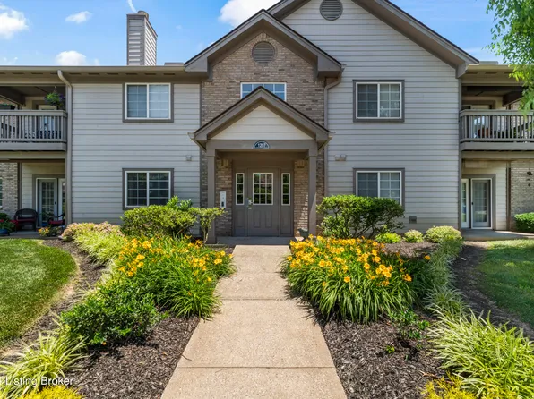 1207 Taxus Top Ln Unit 204, Louisville, KY 40243
