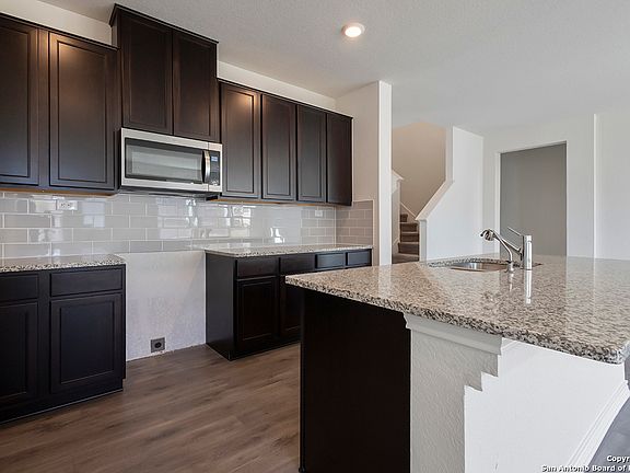 4th image of 15336 ELECTRA CIR