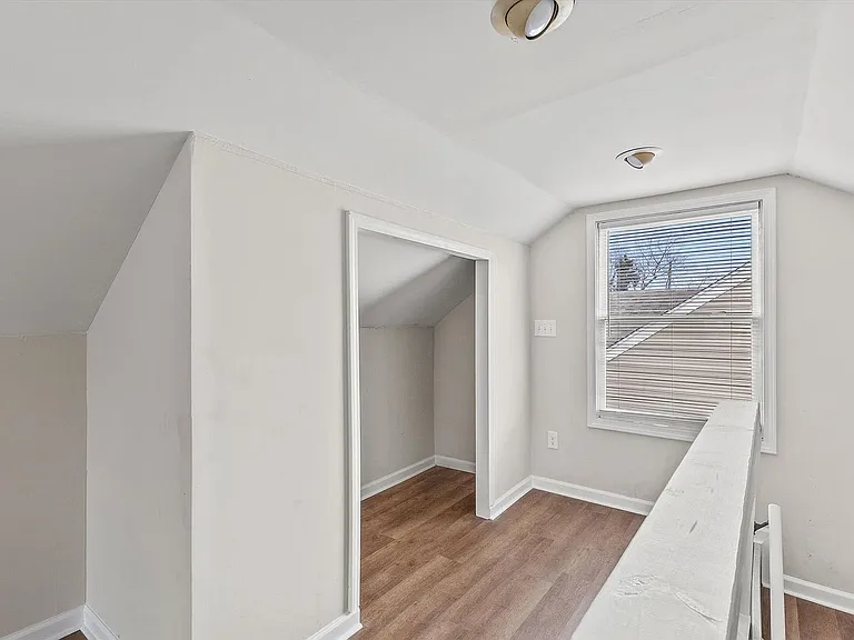1019 Liberty Rd — Photo 15