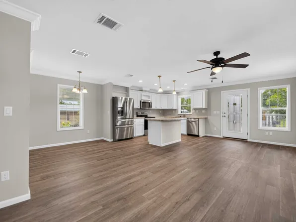 67 Majorca Dr, Winter Springs, FL 32708