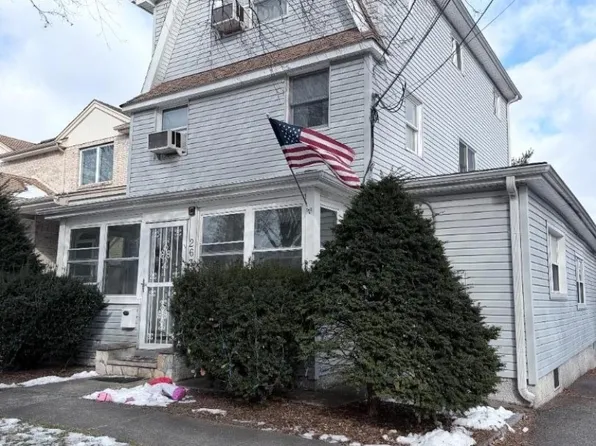 263 Kipp Ave, Hasbrouck Heights, NJ 07604