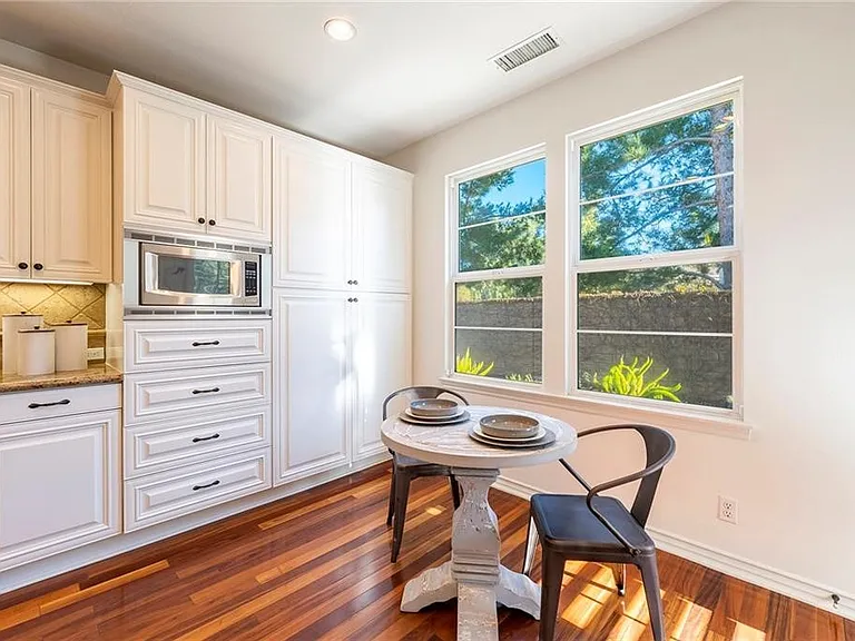 6 Shepherd Ct — Photo 10