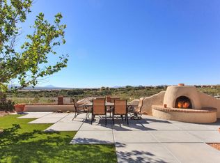 1931 W Via Del Pulpo, Green Valley, AZ 85622