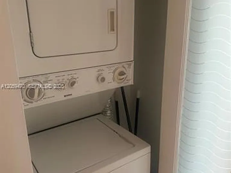 9273 Collins Avenue Cu #212 — Photo 13