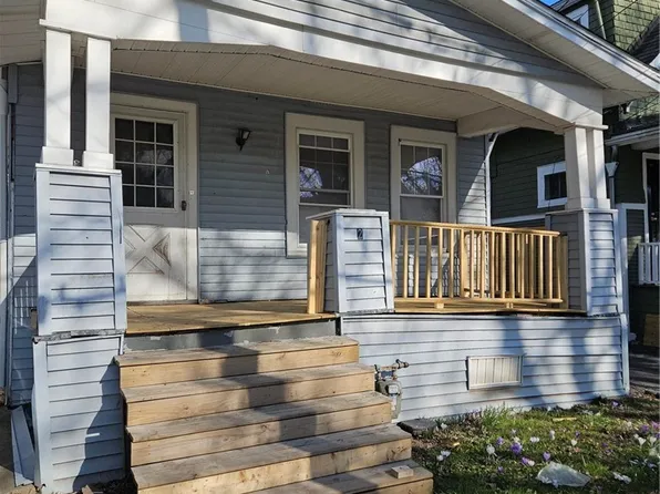 27 Stevens Ave, Buffalo, NY 14215