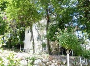 33 Empire St, Yonkers, NY 10704