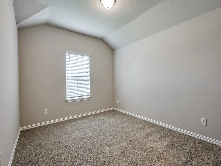 3925 Jasper Ln — Photo 13