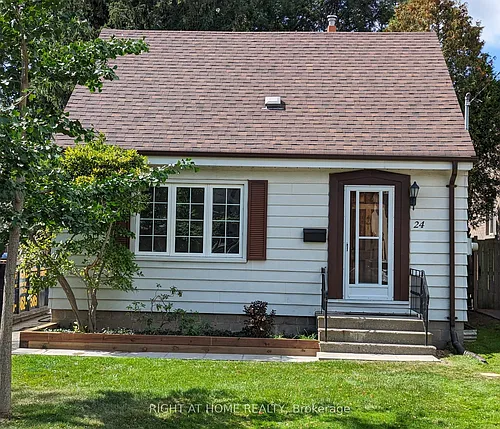 24 Harewood Ave Photo 1