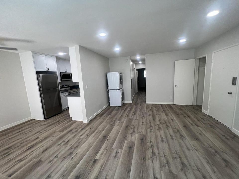 1st image of 14 Mission Ave #14