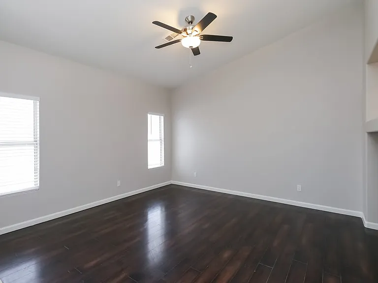 14823 W Dovestar Dr — Photo 7