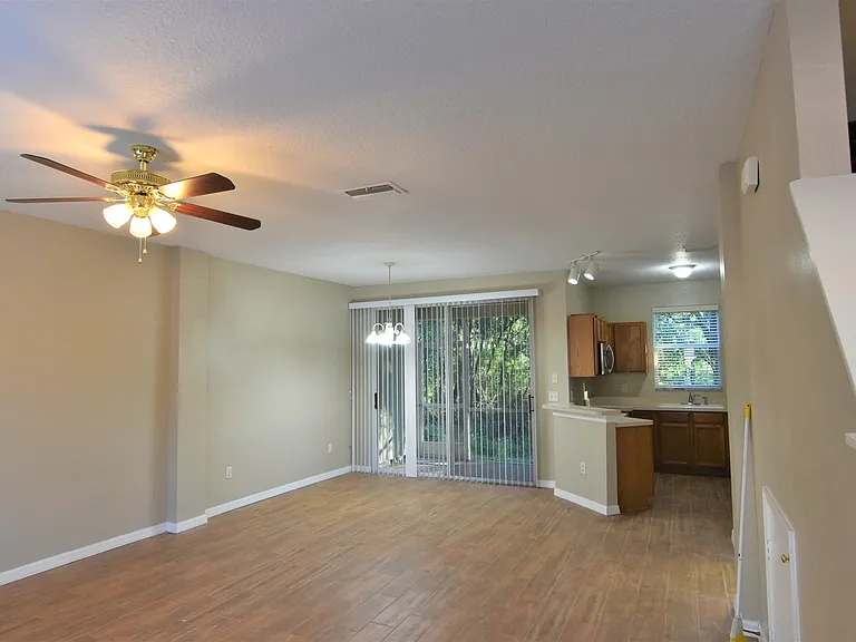 11037 Black Swan Ct — Photo 3