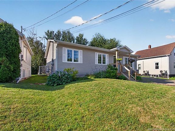 4th image of 188 Gould St