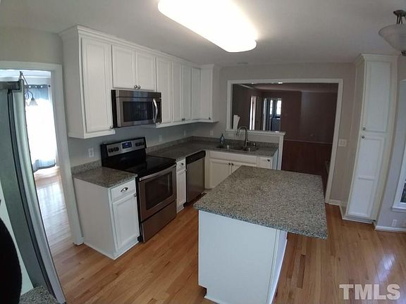 5th image of 2443 Wayfarer Ct