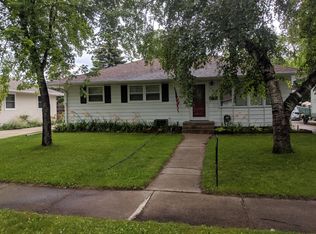 1416 18th St S, Moorhead, MN 56560