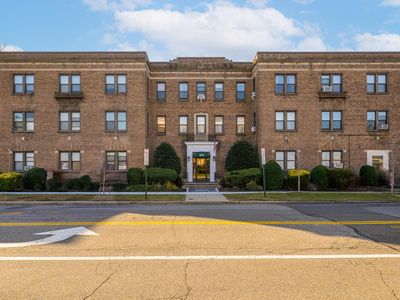 222 Seventh Street #3H, Garden City, NY, 11530