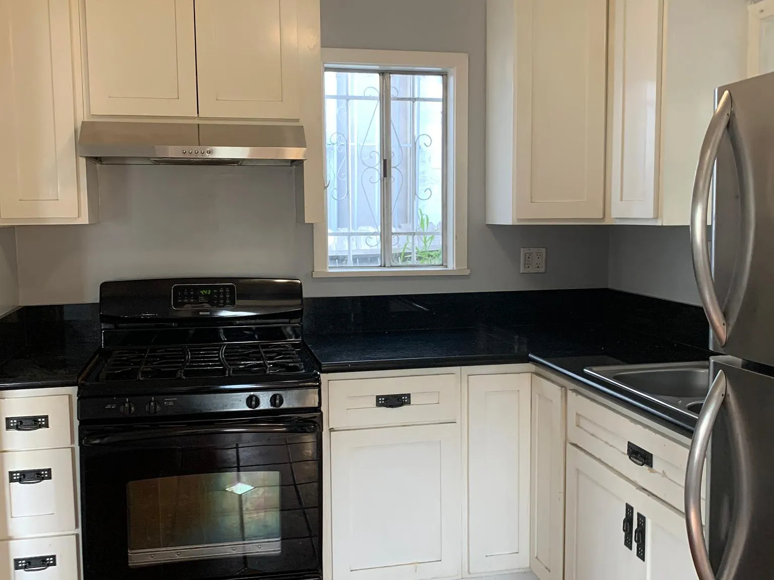 1401 Constance St — Photo 1