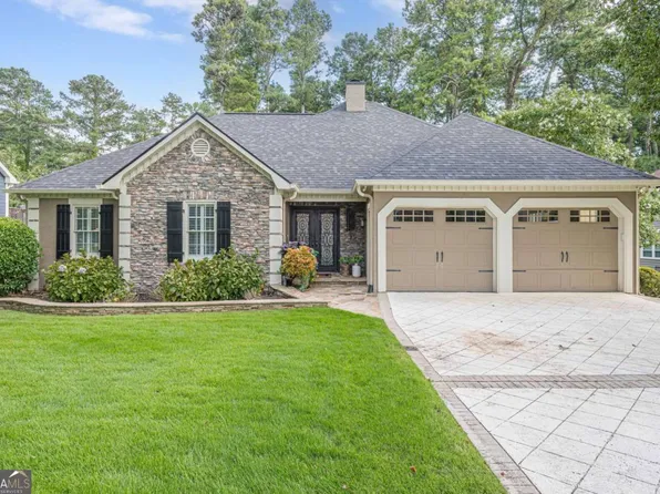 2104 Etowah Valley Dr, Woodstock, GA 30189