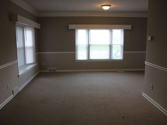 Large Living room & Dining Room