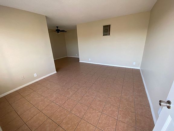 5th image of 1933 B Ave APT 2