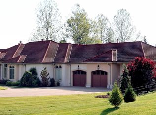 2298 Bahama Rd, Lexington, KY 40509