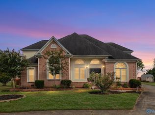 101 Coatbridge Ln, Madison, AL 35758