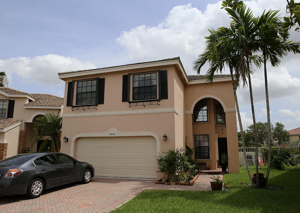 1st image of 3461 NW 111th Ter