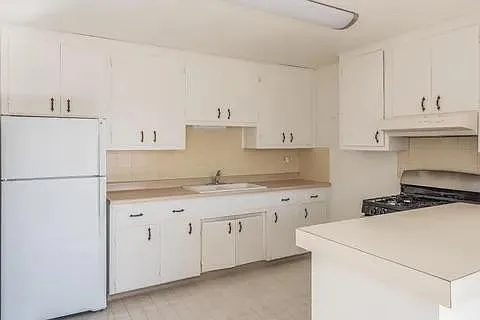 320 Boronda Rd — Photo 14